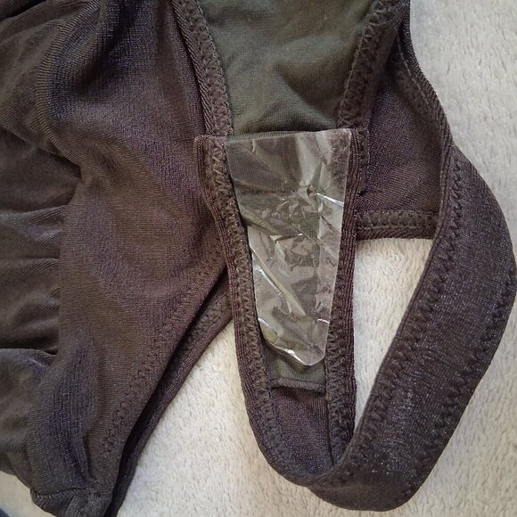 Free People NWOT Women's Size Medium Dark Brown Turnt Crossover Bodysuit - Picture 8 of 12